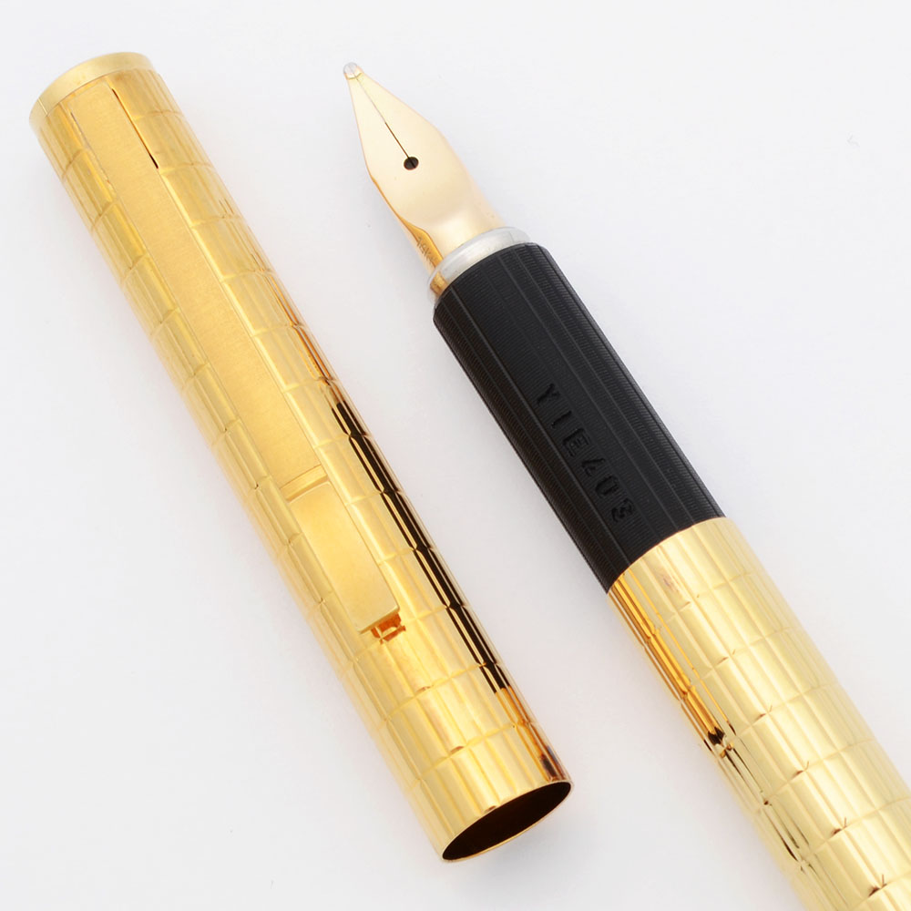 Aurora Hastil Fountain Pen (1970s Edition) - Vermeil, C/C, 14k